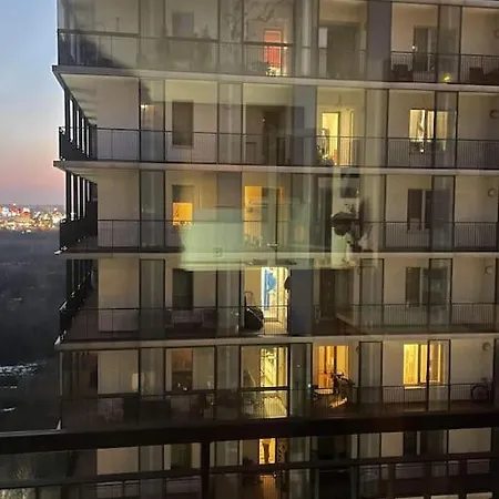 Apartament Spatios Rezidential Asmita Gardens Apartment